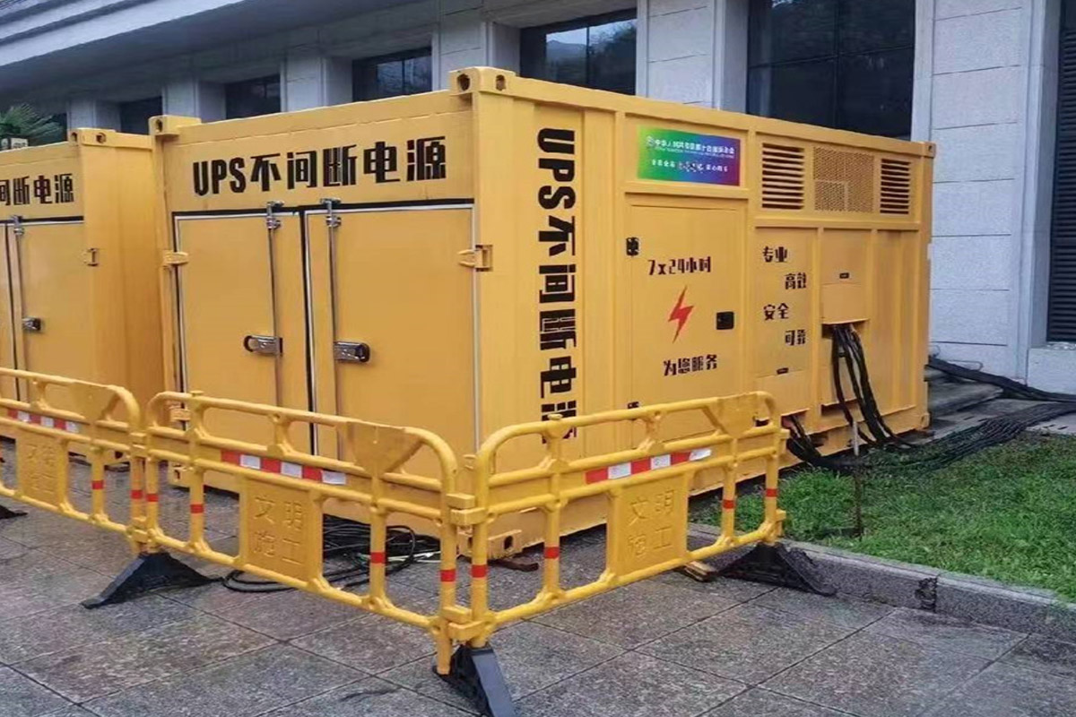 鄱阳发电机租赁施工现场
